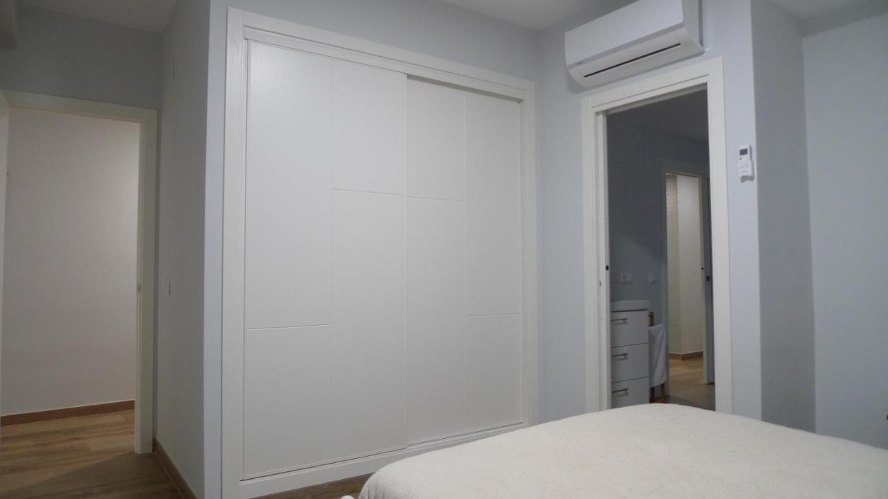 Living Triana House Apartment Seville Luaran gambar