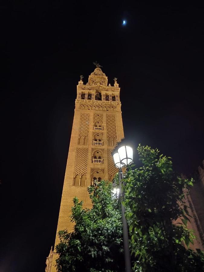 Living Triana House Apartment Seville Luaran gambar